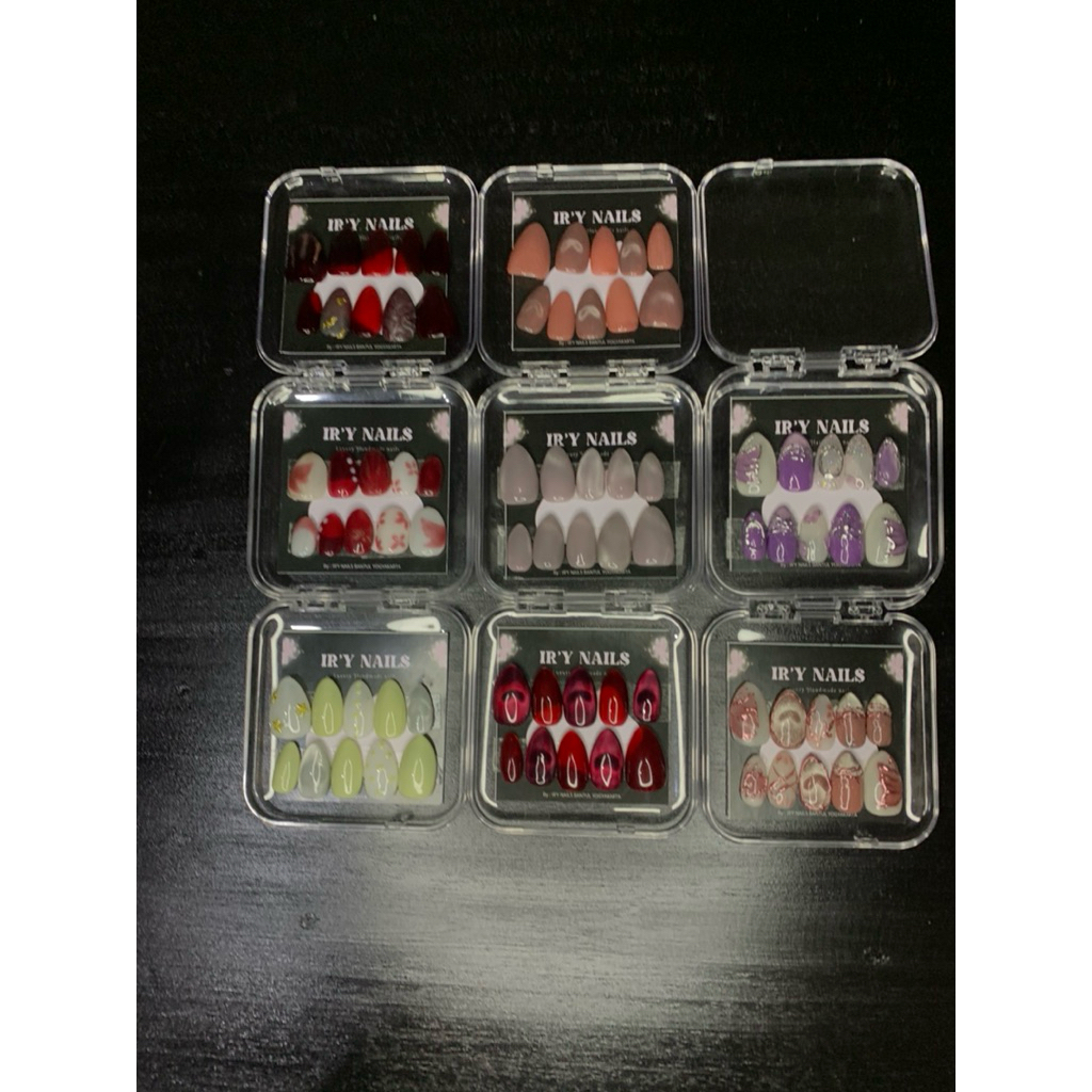CUSTOM NAIL ART _ IRYNAILS