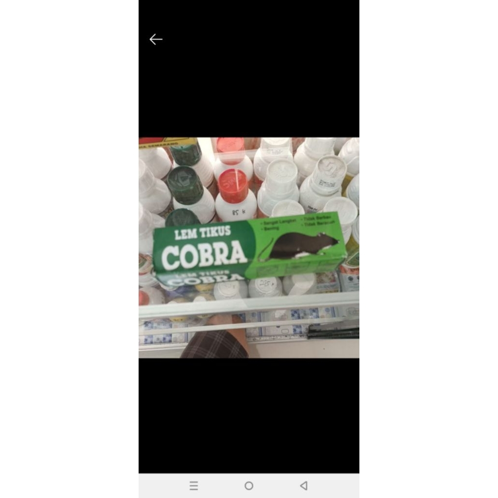Lem tikus cap Cobra