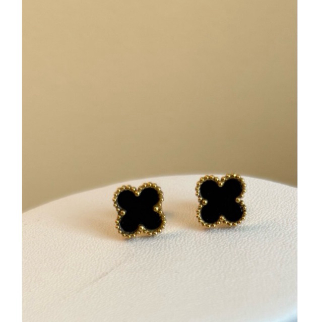 El anting clover elegant  mewah