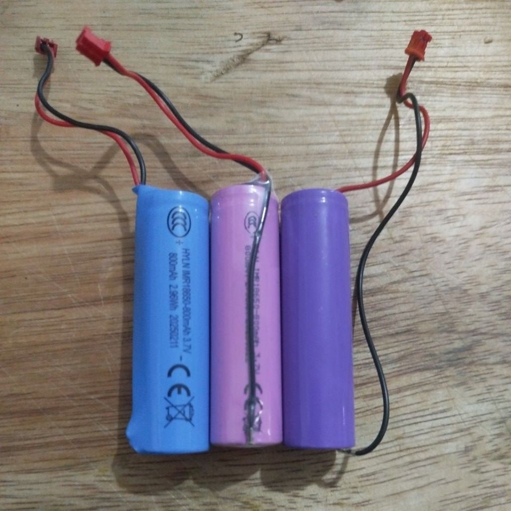 Baterai Musik Box + Socket 3,7 Volt