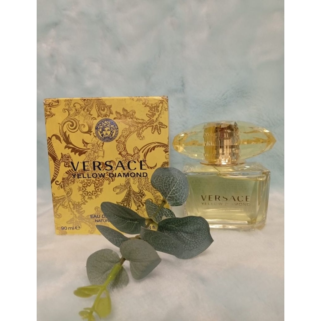 Versa** Yellow diamond 90ml edt box