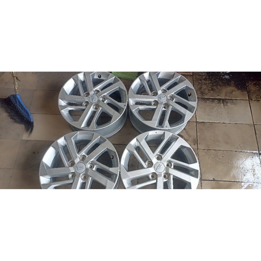 velg terios tipe x 2025 ring 16