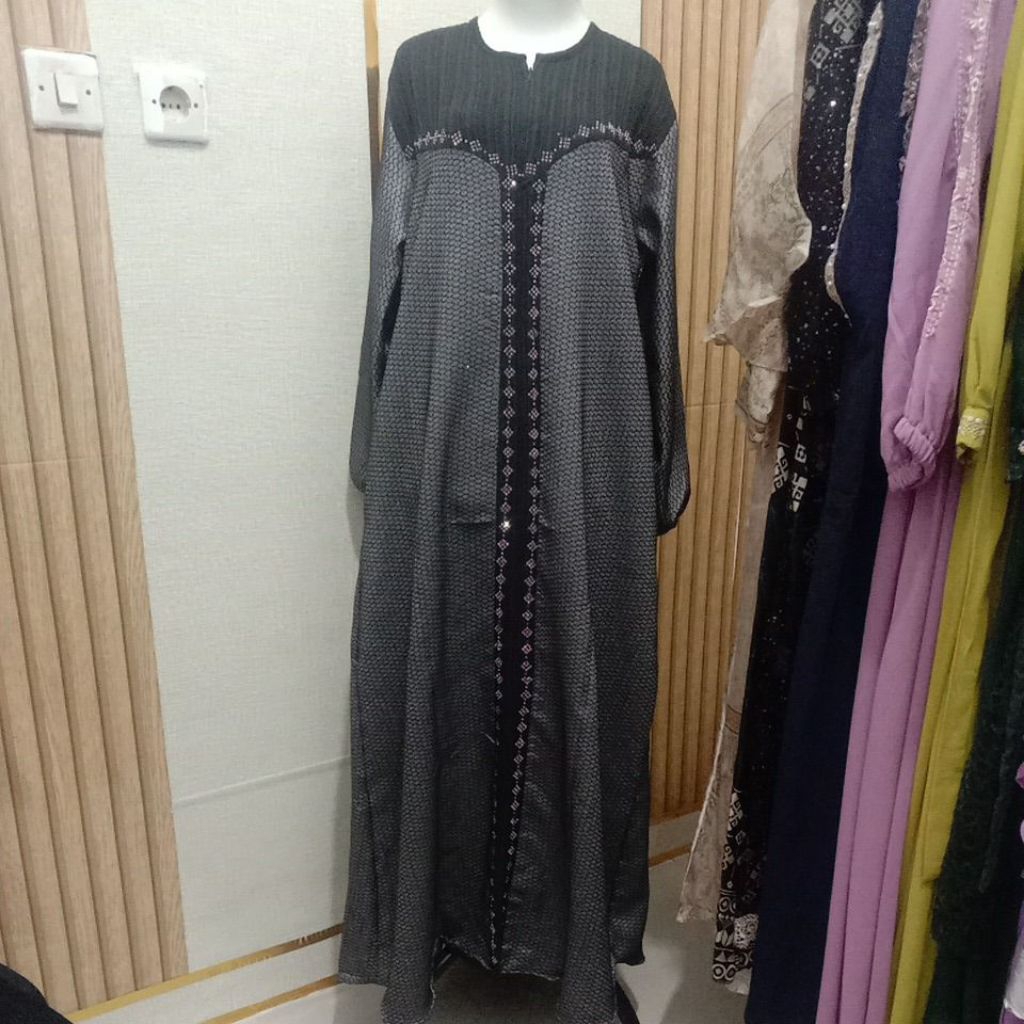 Abaya Jaguard