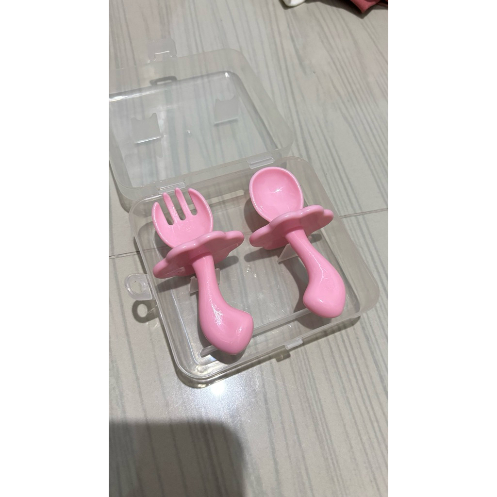 sendok garpu anak bayi