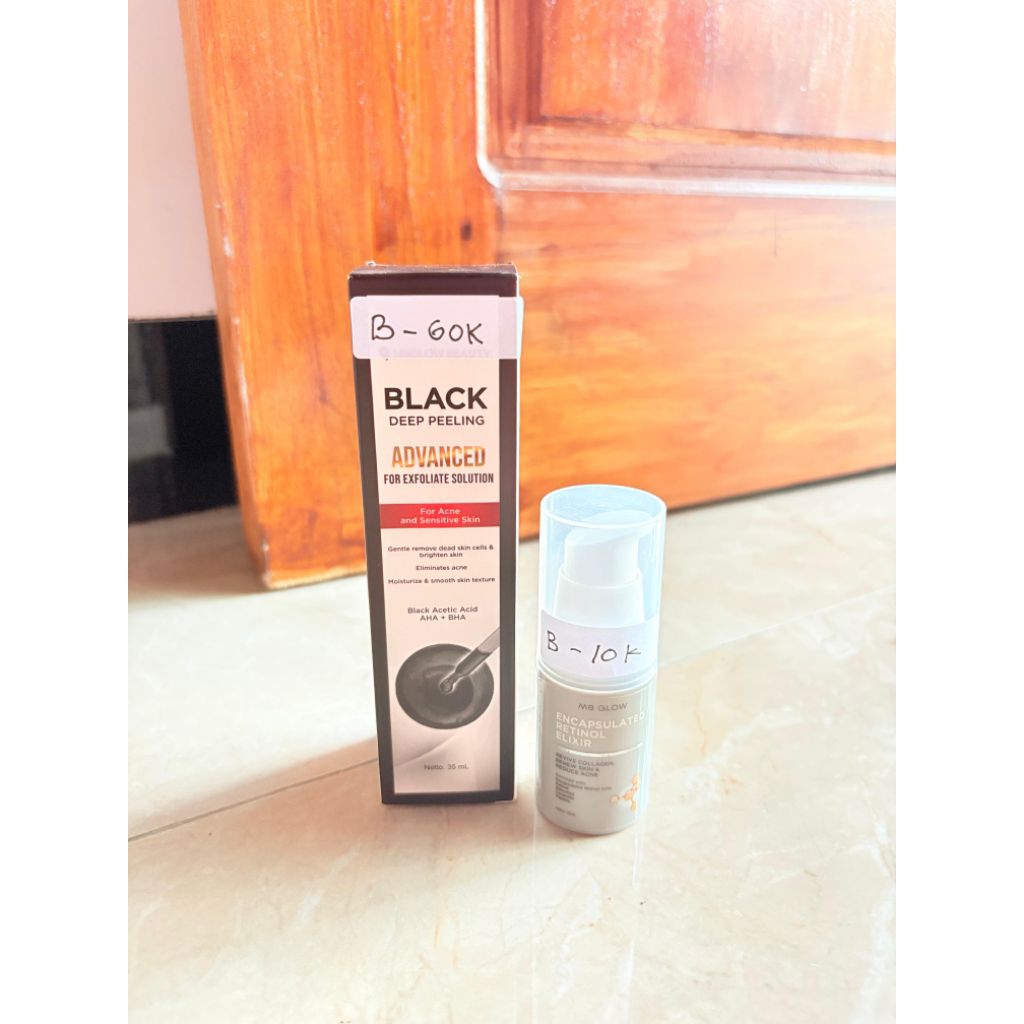 MS GLO*W BLACK DEEP PEELING MURAH