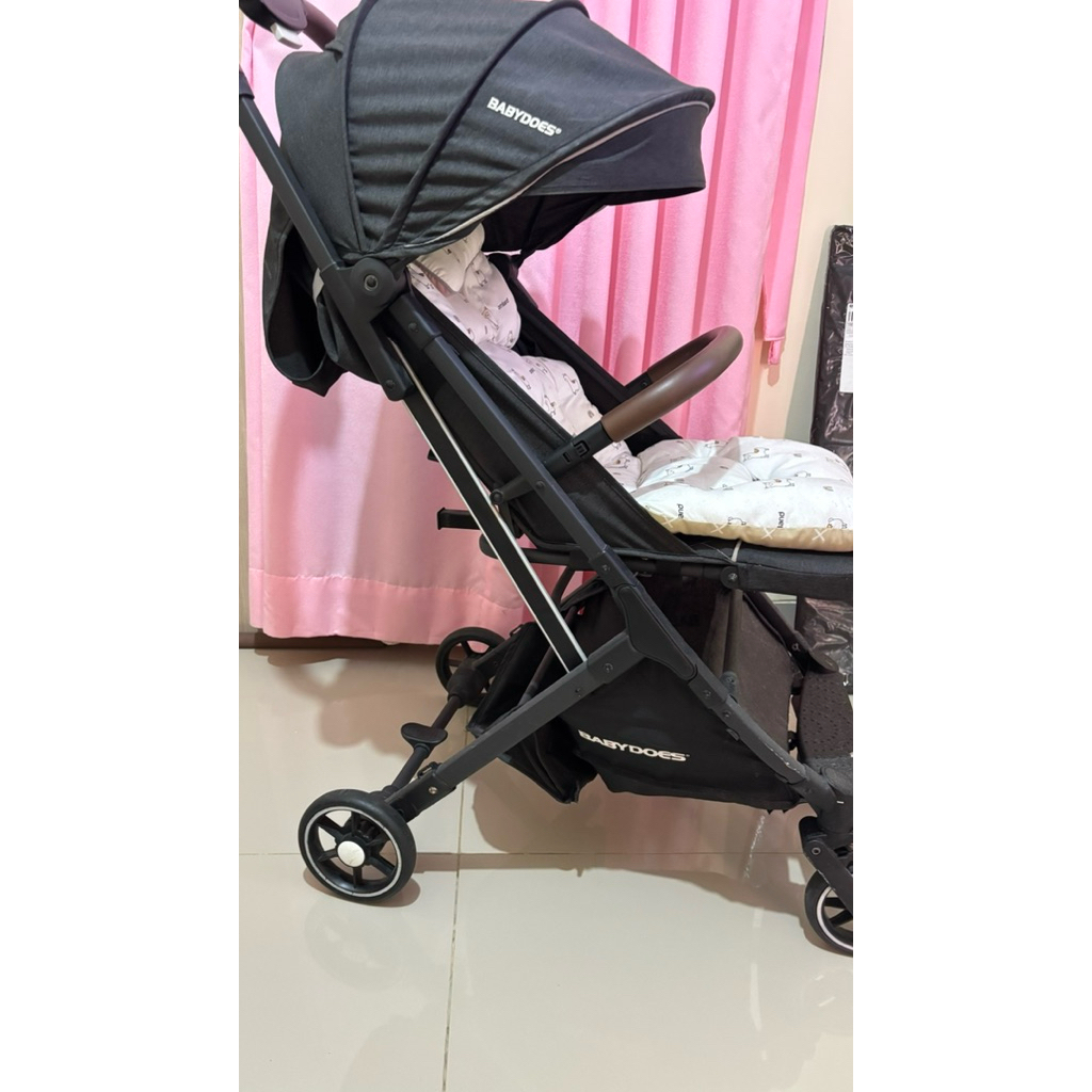 Stroller dan Carseat BabyDoes