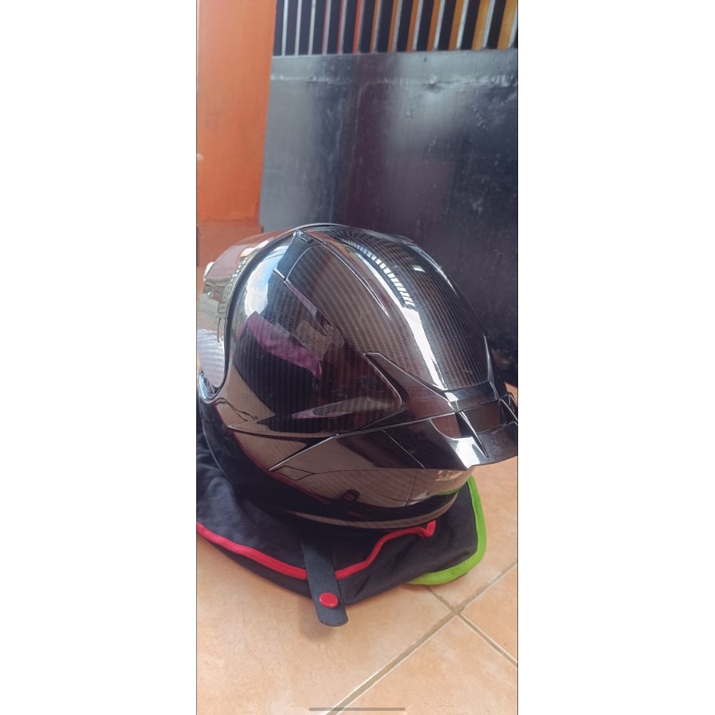 HELM FULLFACE KARBON (like new)