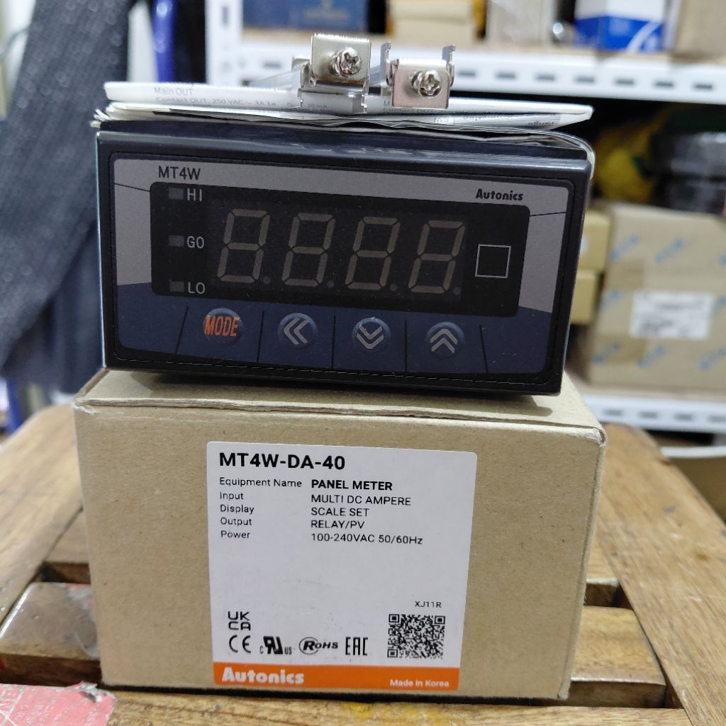 AUTONICS MT4W-DA-40 DIGITAL PANEL METER