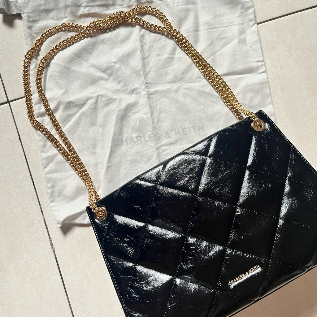 PRELOVED TAS CHARLES & KEITH ORIGINAL
