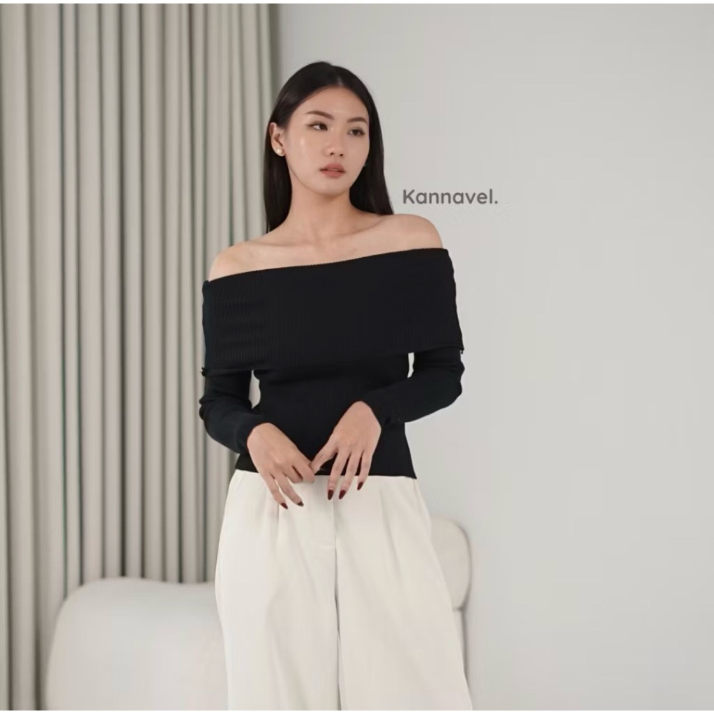 Sabrina Top Black
