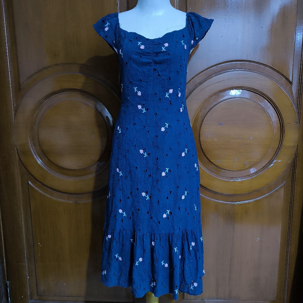 dress katbol bordir bunga