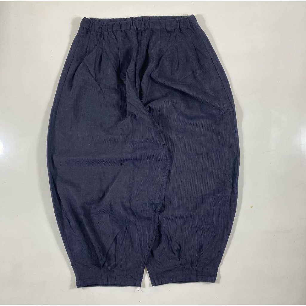 Balloon Corduroy pants