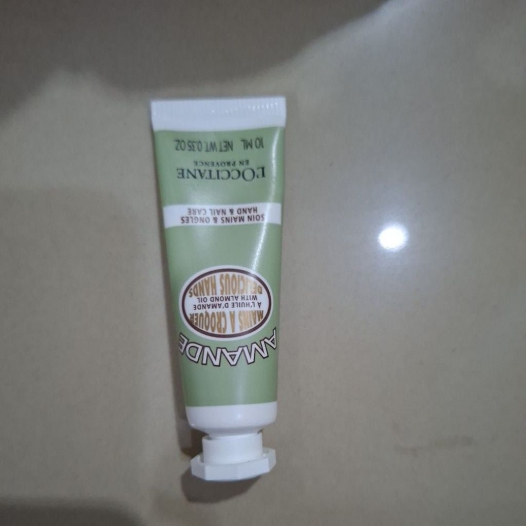 loccitan3 amande 10ml