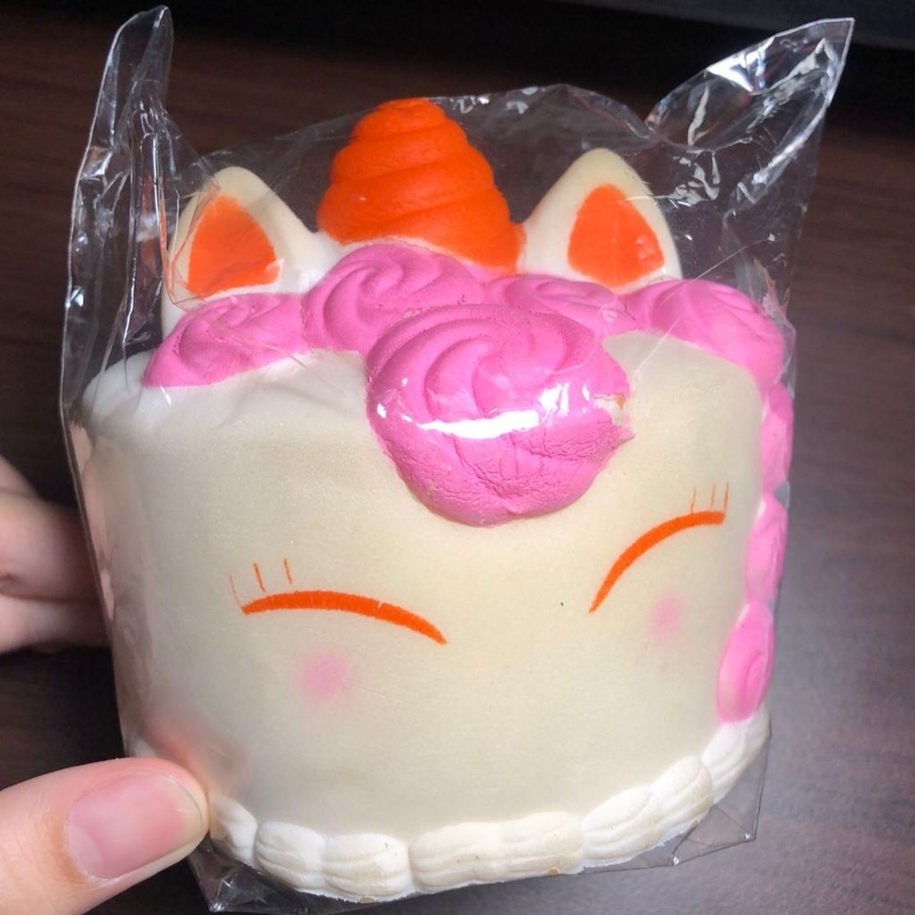 squishy cake unicorn