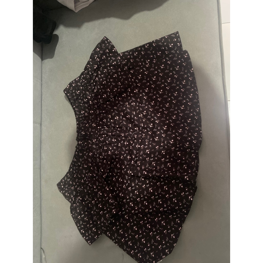 Rok Ruffle Colorbox