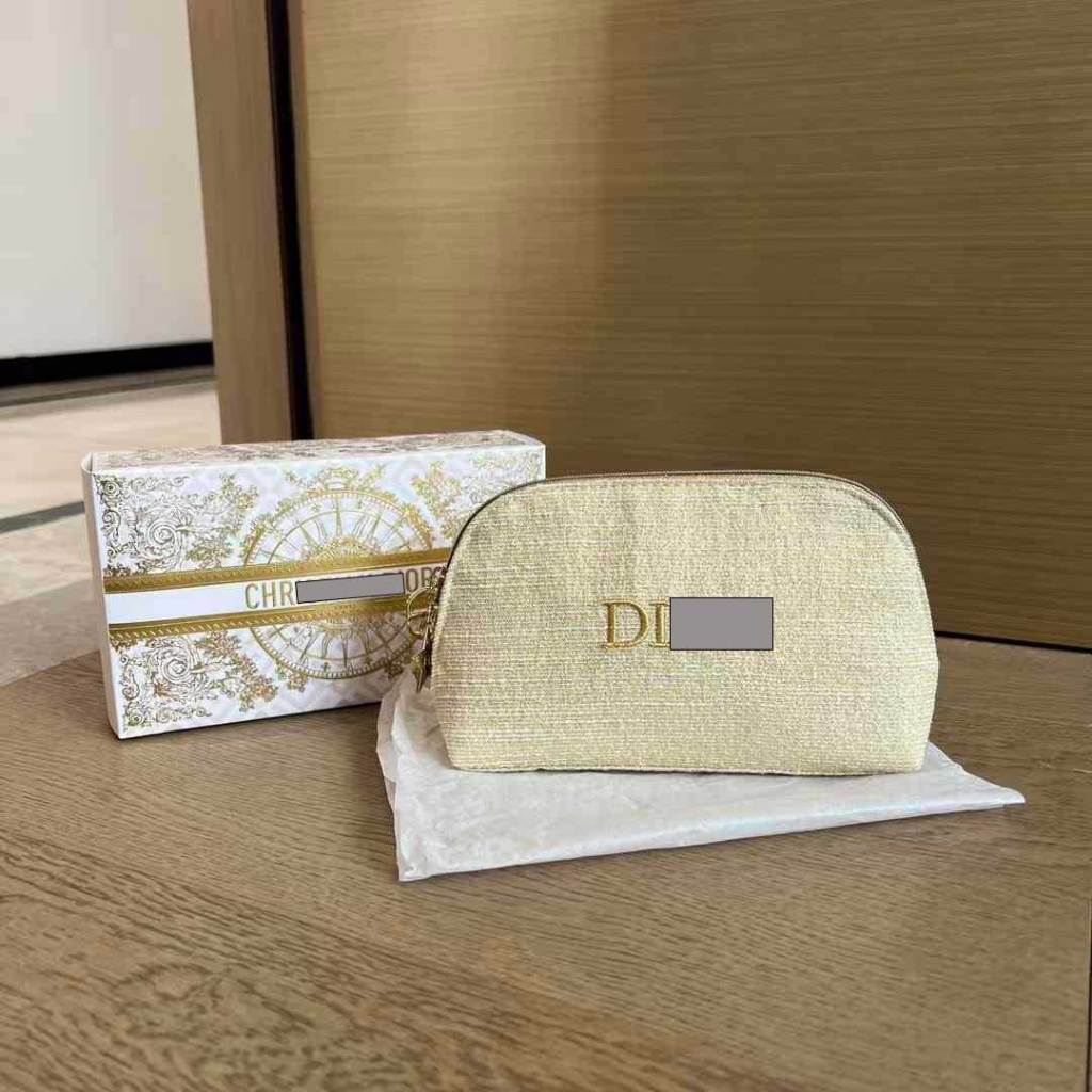 Pouch Vip Gift Shell Gold Mewah + Box