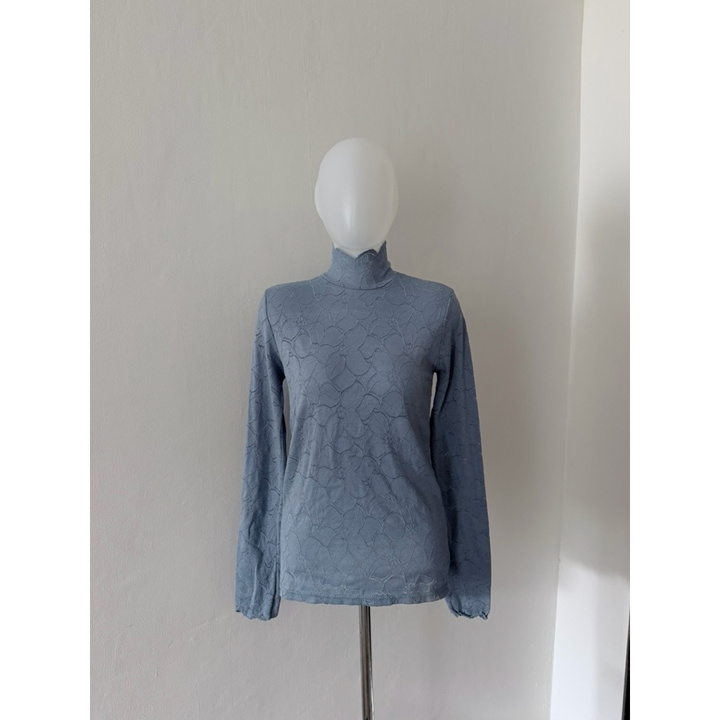 Baju atasan preloved