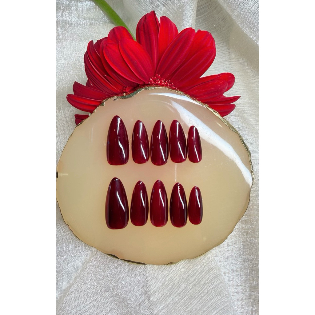 press On Nail Premium