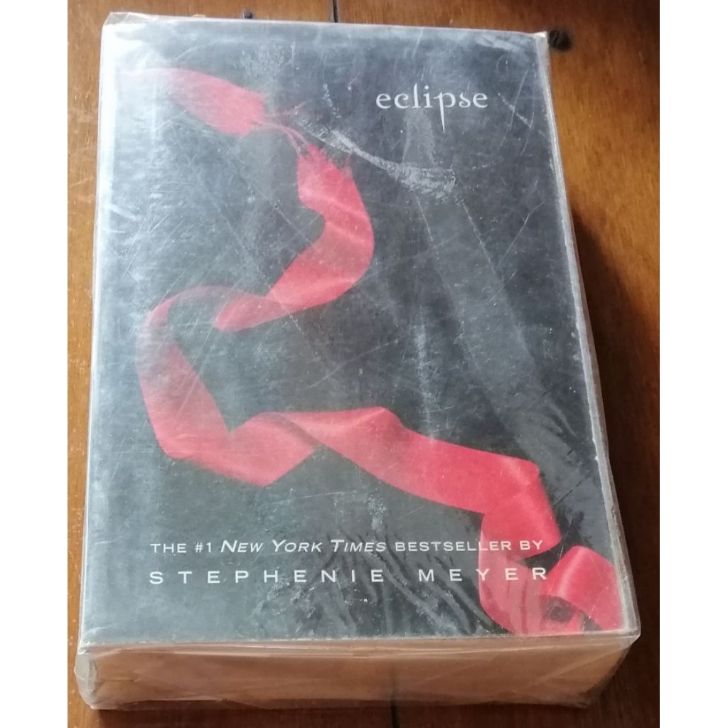 ECLIPSE, by Stephenie Meyer. Ori, import.