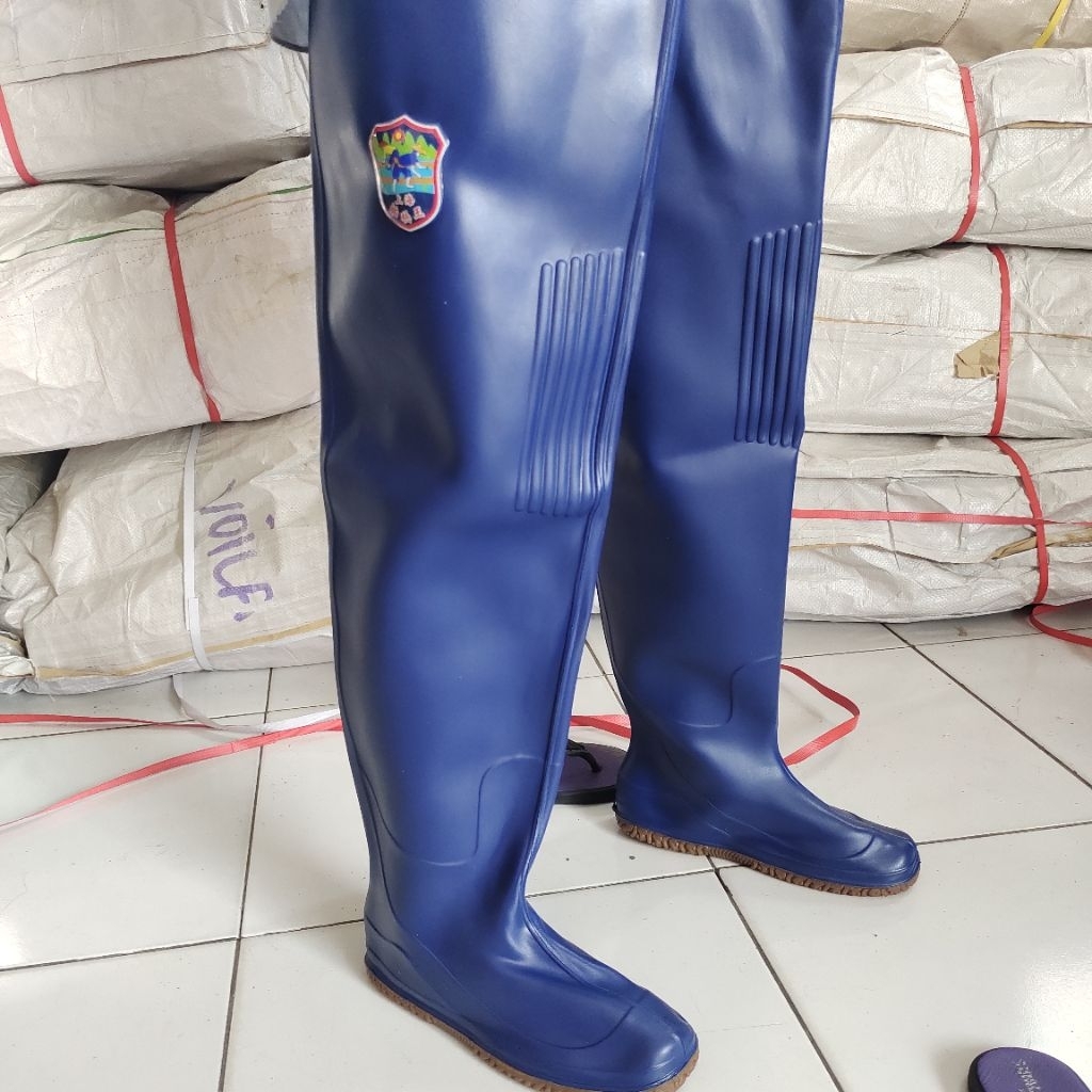 Sepatu Boot Panjang