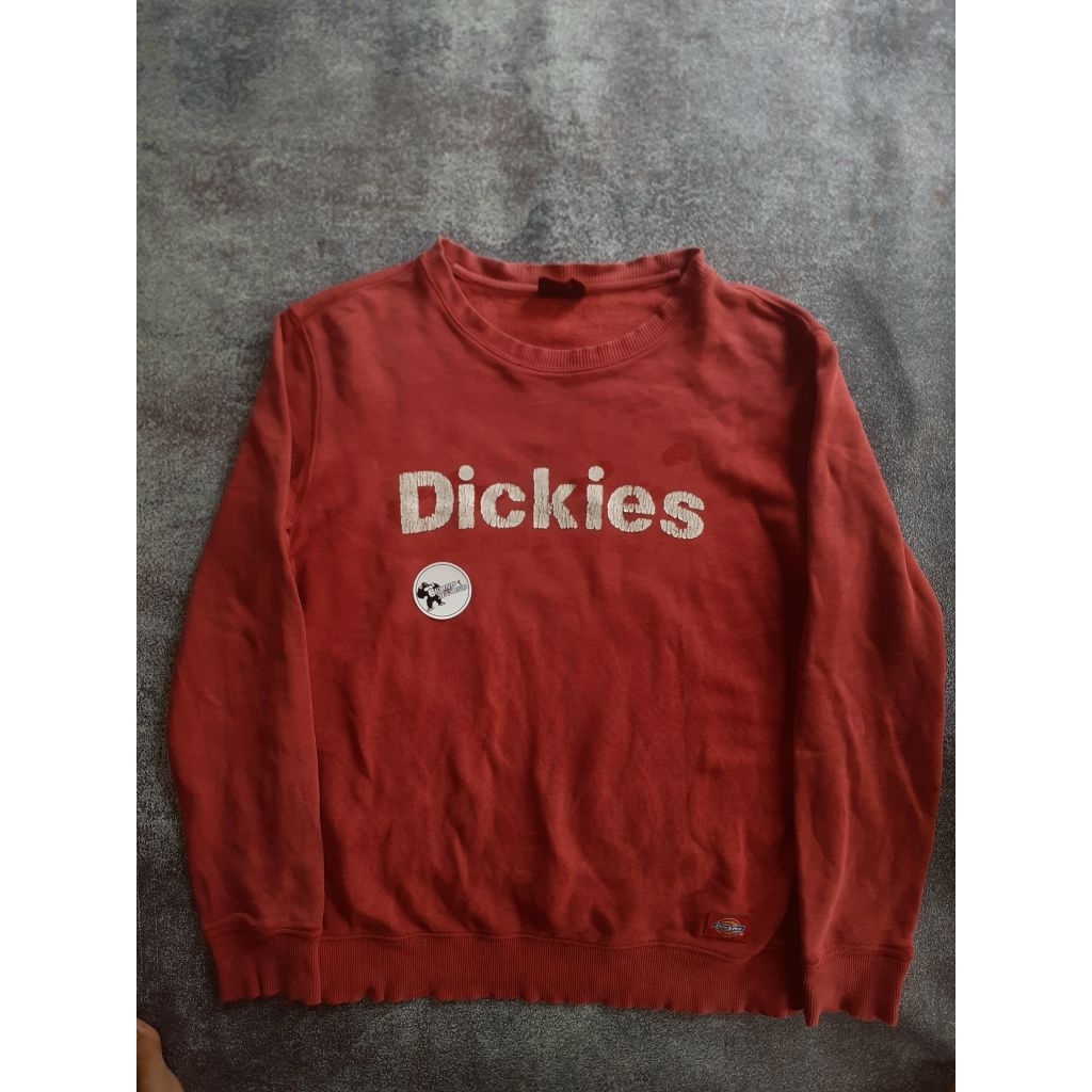 crewneck d1ck1es