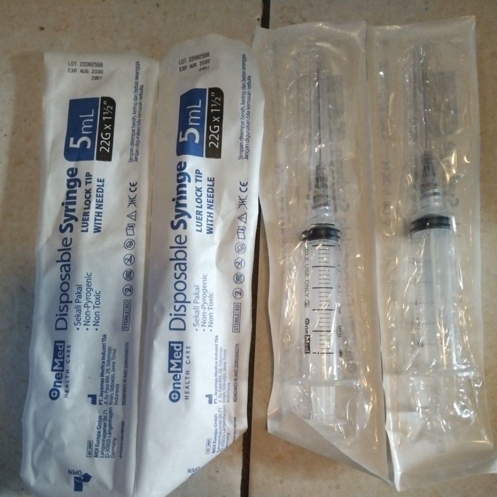disposable syringe onemed