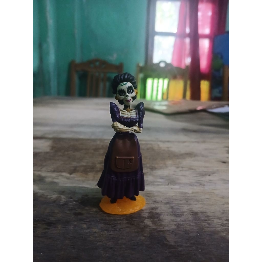 IMELDA Original Disney Figure COCO