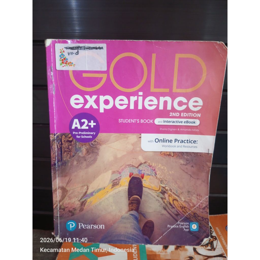 GOLD EXPERIENCE A2+