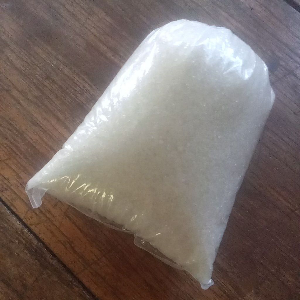 Gula pasir kiloan
