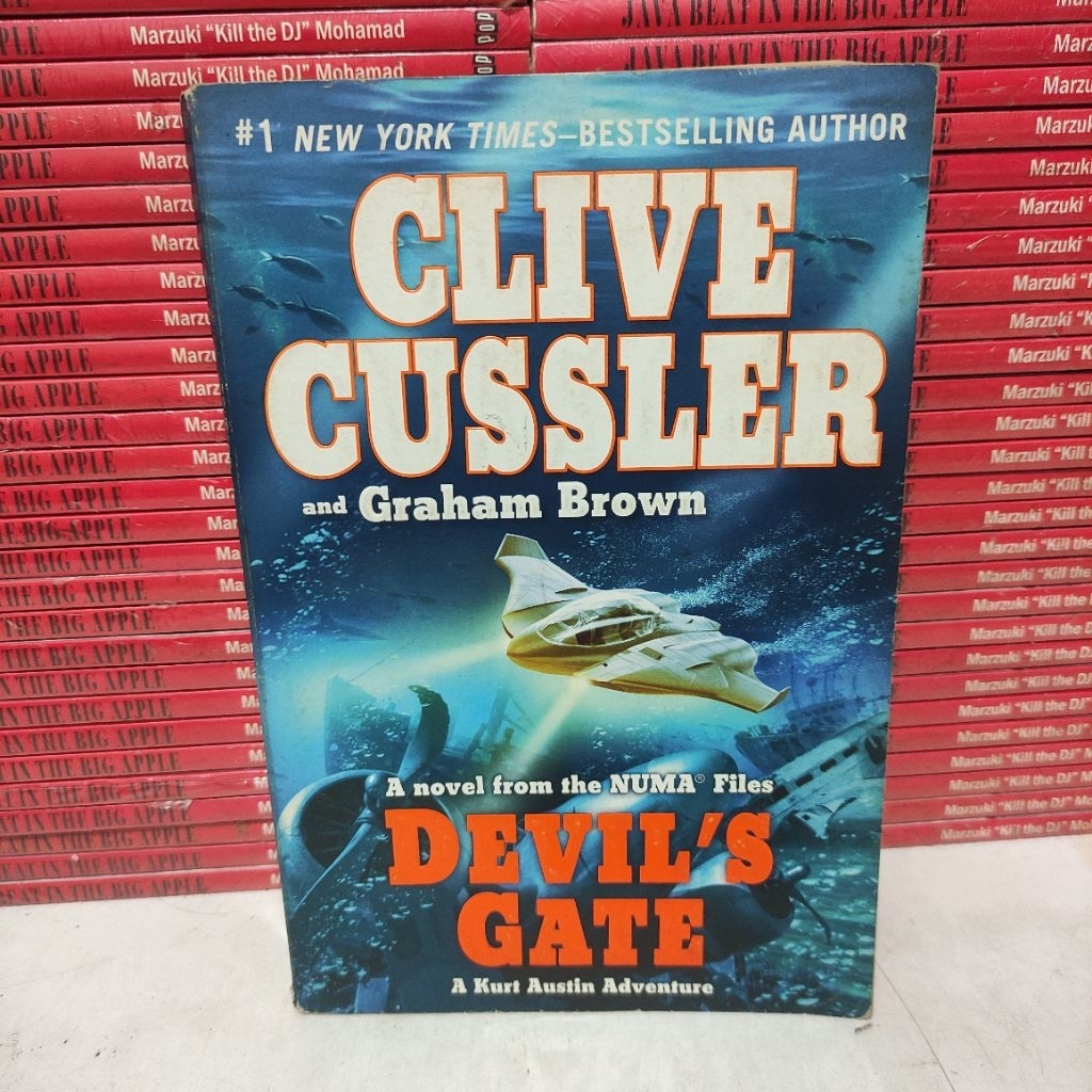 BUKU IMPORT : DEVIL'S GATE