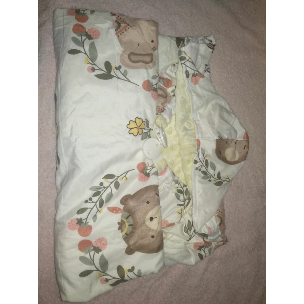 selimut bayi lembut