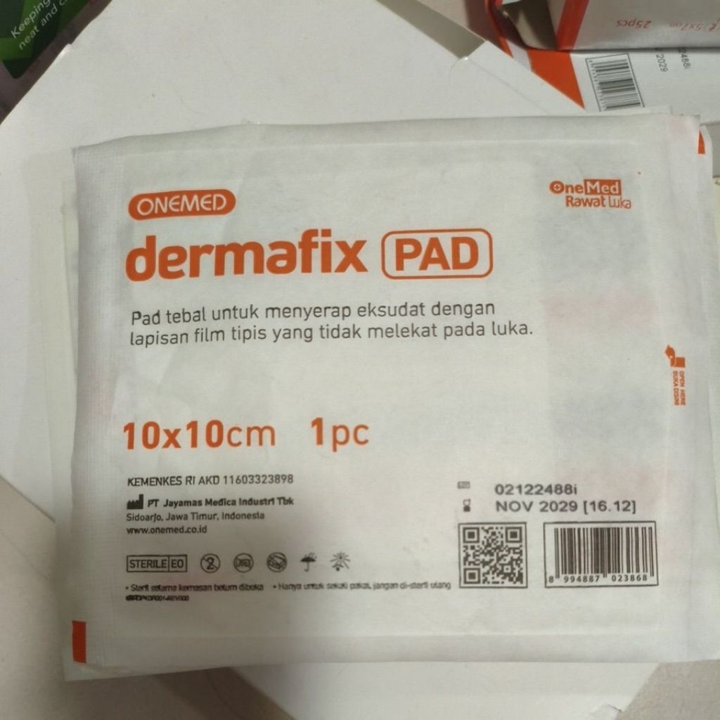 dermafix pad 10x10cm