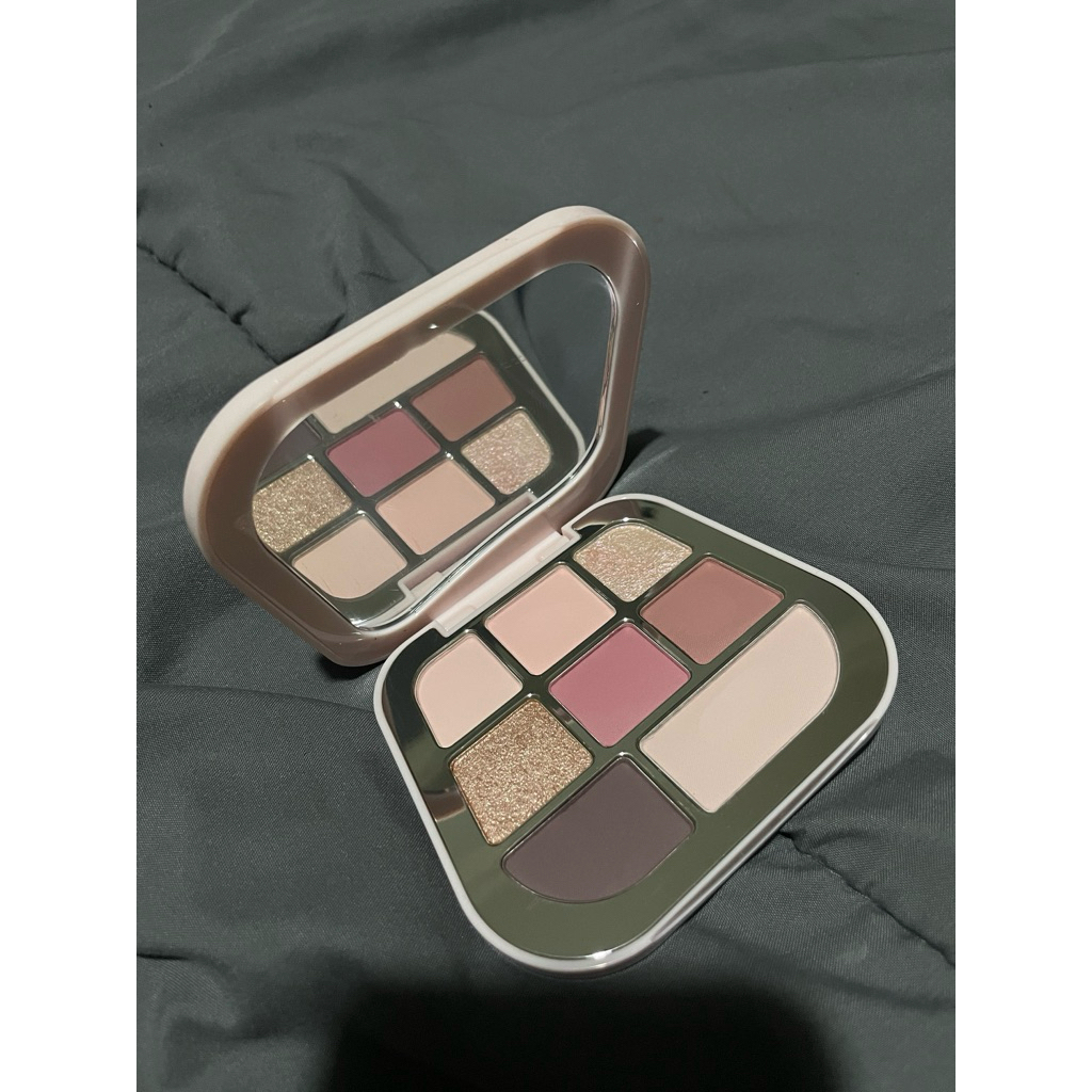 eyyeshadow pallete