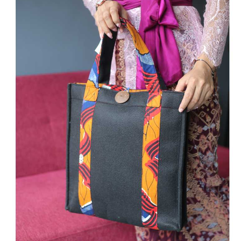 CRAFTOPIA - Laptop Hand Bag