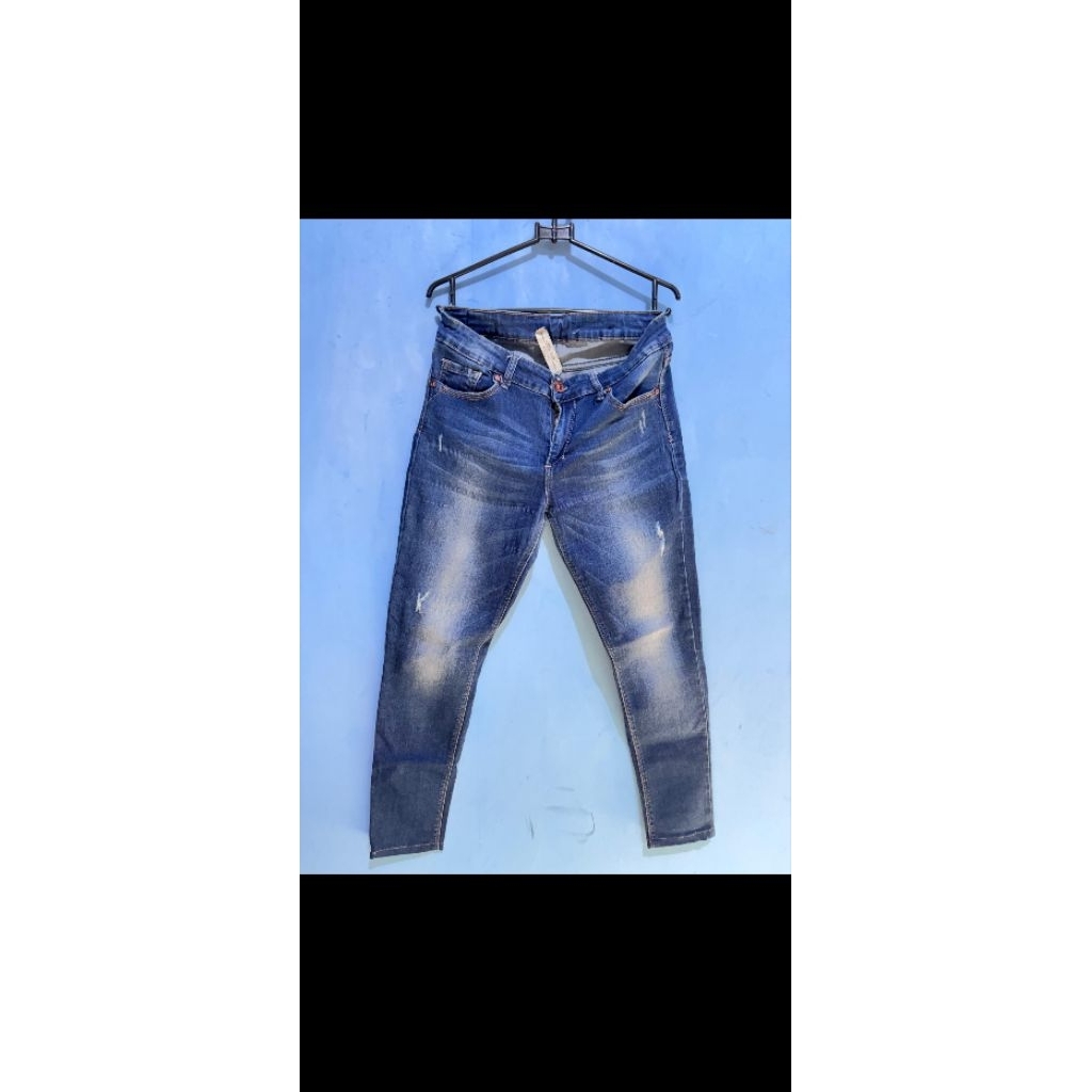 celana levis cewek
