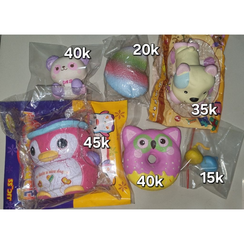 preloved squishy jadul (not in good condi)