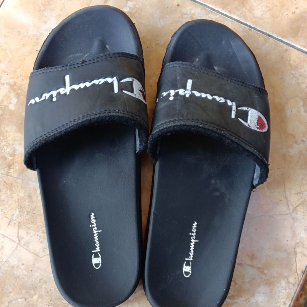 sandal champion slip-on