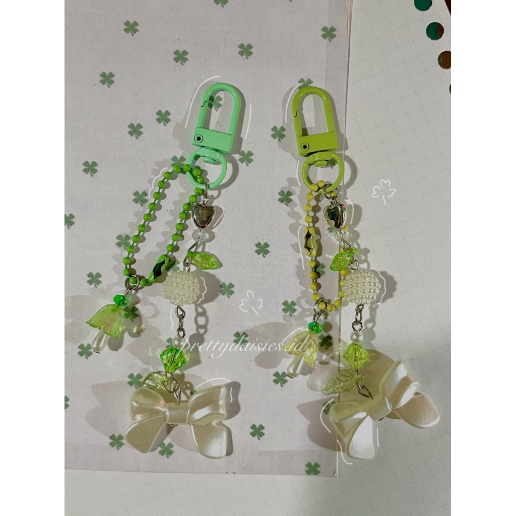 bow n mushroom keychain bagcharm