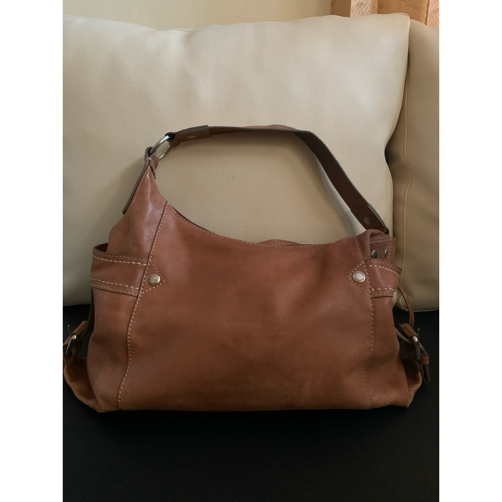 Tas foss*l