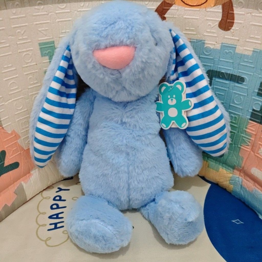 Boneka kelinci ukuran kecil