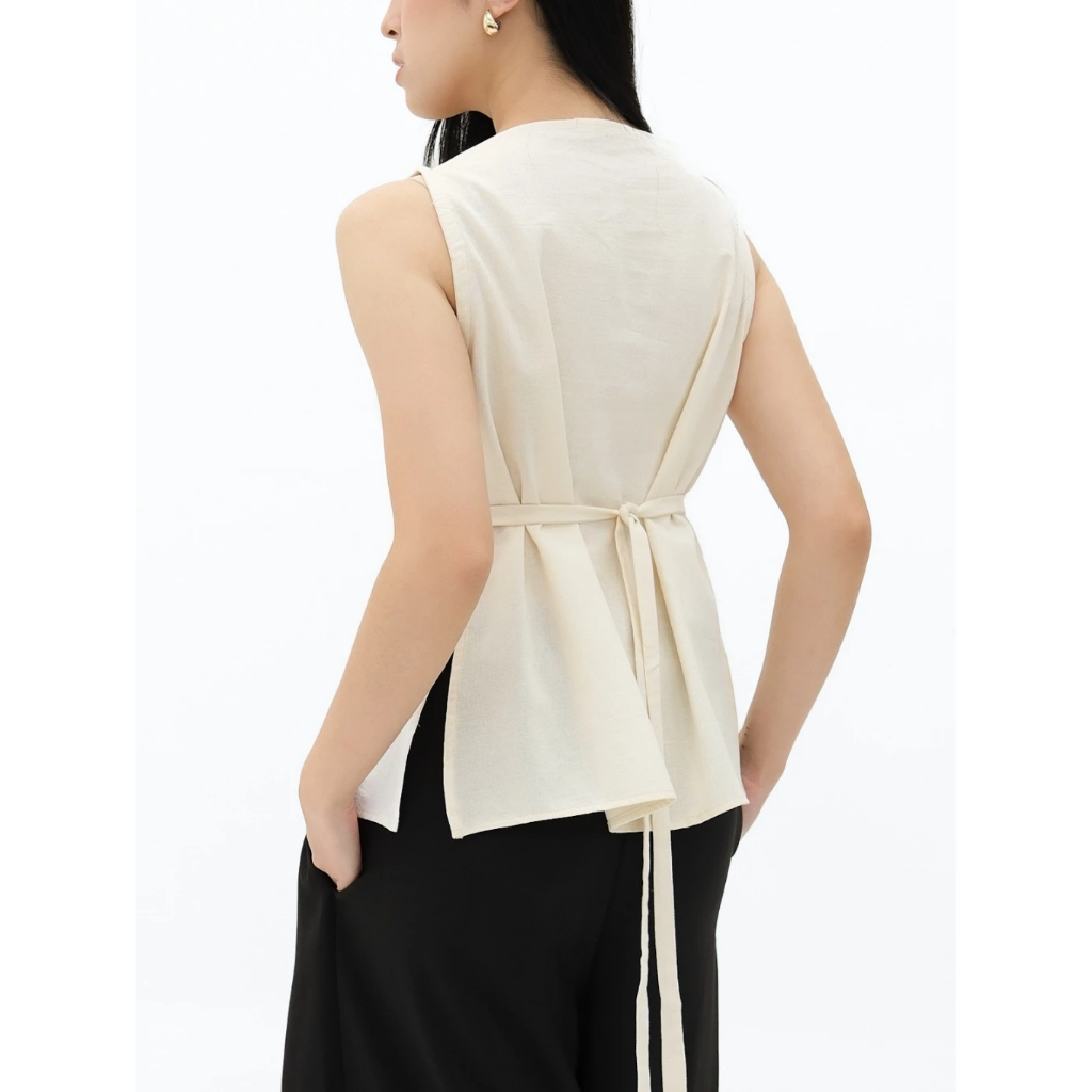 Atasan Wanita Sleeveless Formal Kantor Basic