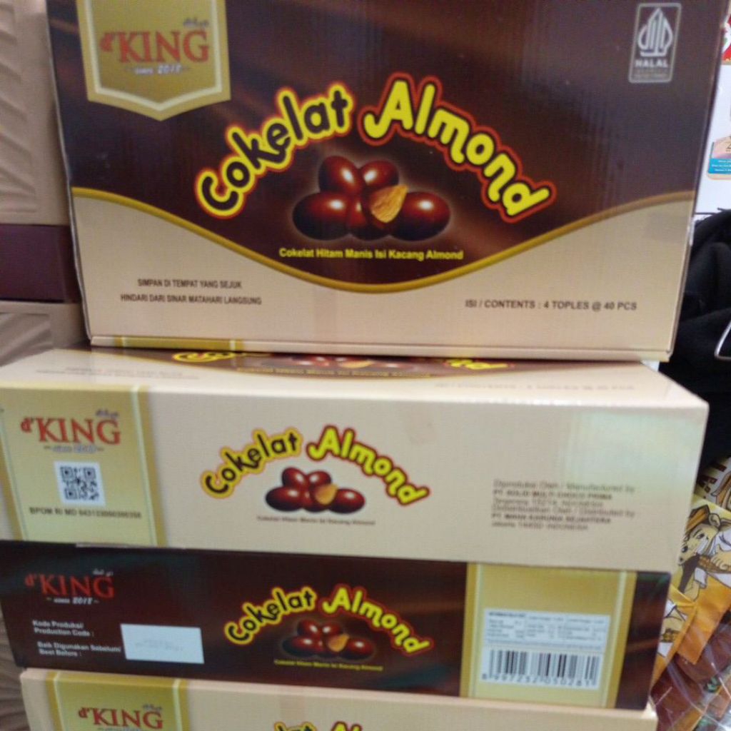 Coklat almon dking toples