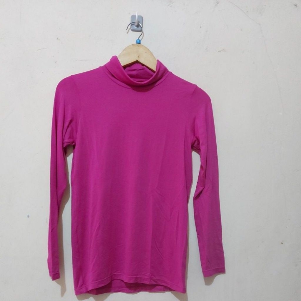 code:E341>Tshirt Heattech regular turtle neck untuk anak UNI*150