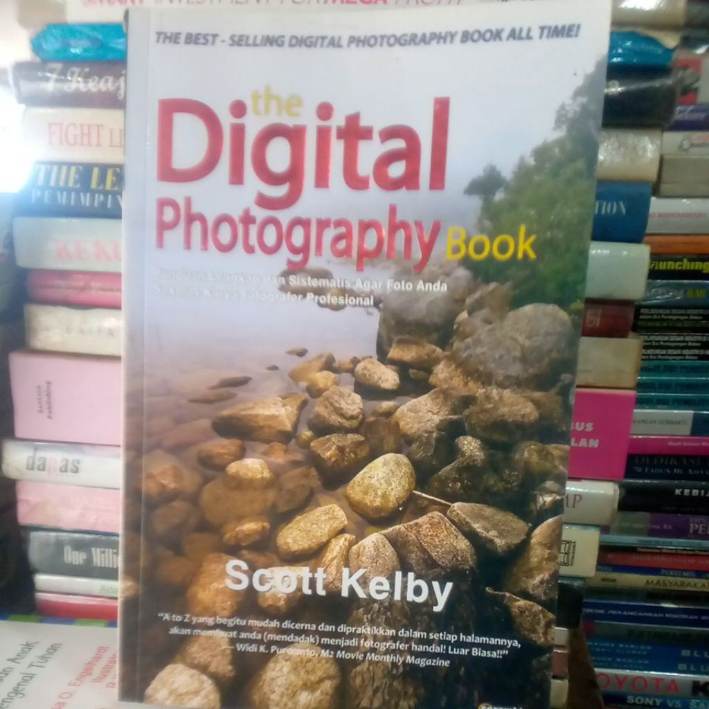 DIGITAL PHOTOGRAPHY BOOK