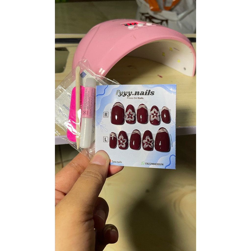 press on nails