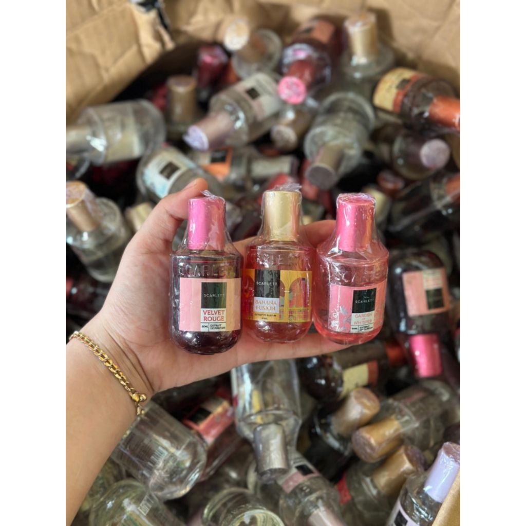 PARFUM SCARLET