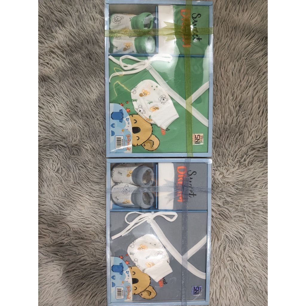 Gift box Pakaian bayi