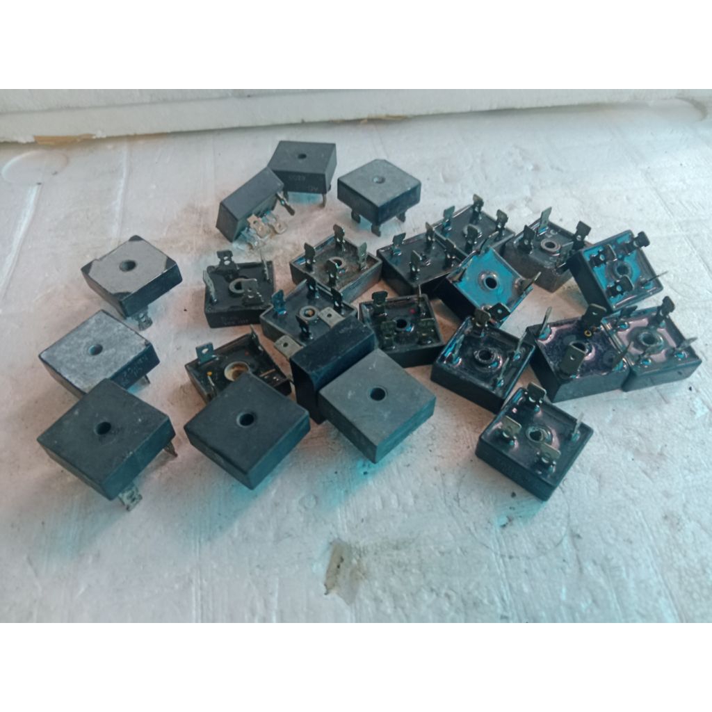 23pcs Bridge Rectifier / Dioda Jembatan type random