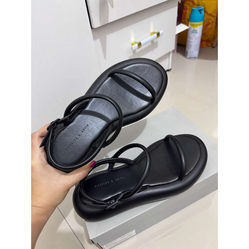 Keiko Padded Flatform Sandals