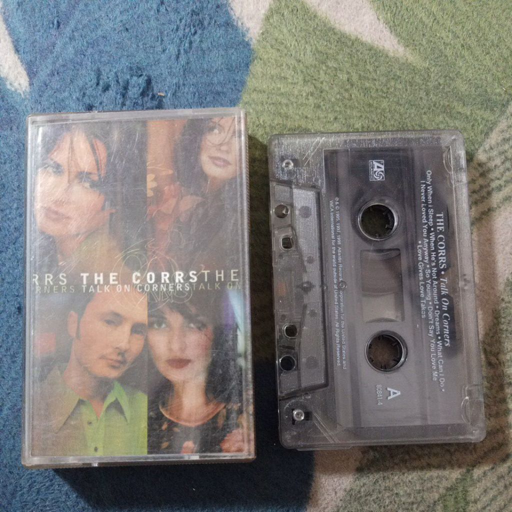 KASET THE CORRS talk on corners